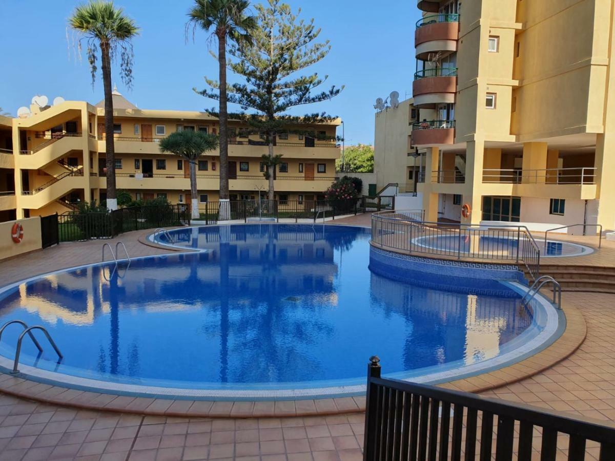 Apartamento Torres Del Sol Arona  Exterior foto